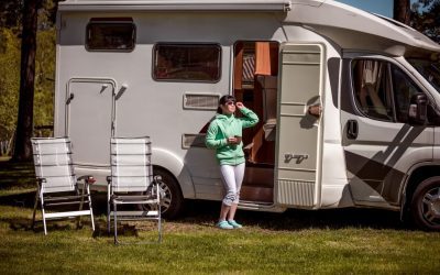 Living Your Best Life on the Road: 8 Tips for Full-Time RVing